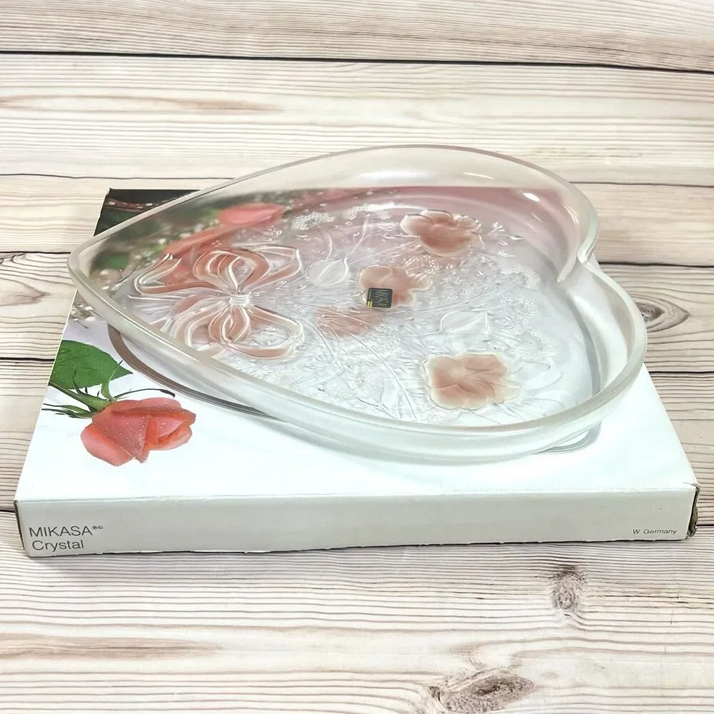 Mikasa vtg crystal
